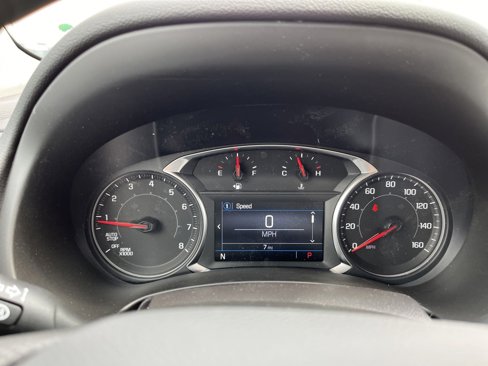 New 2024 GMC Terrain SLE w/ Elevation Edition image 7
