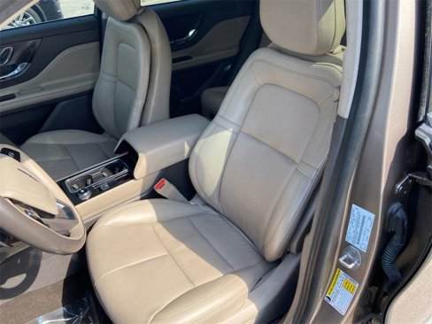 Used 2020 Lincoln Corsair AWD w/ Equipment Group 101A image 37