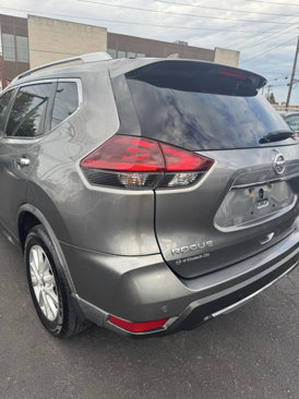 Used 2019 Nissan Rogue SV image 13