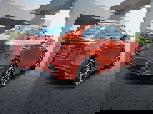 Used 2024 Kia Forte LXS image 6