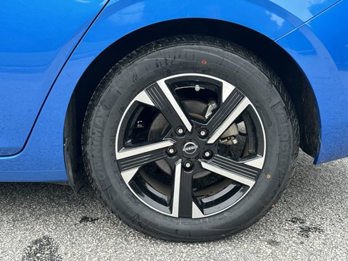 Used 2024 Nissan Sentra SV image 19