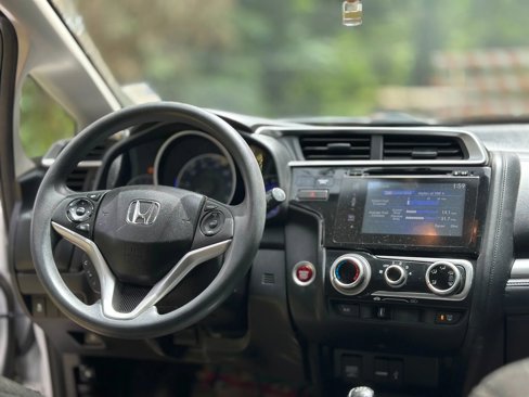 Used 2015 Honda Fit EX image 18