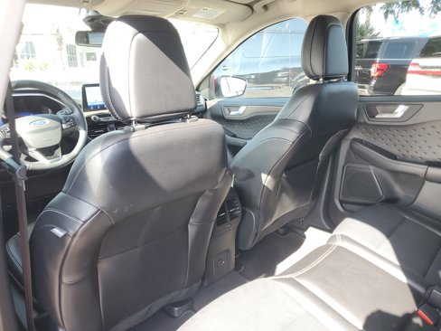 Certified 2020 Ford Escape Titanium image 8