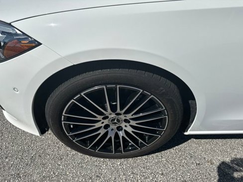 Used 2025 Mercedes-Benz C 300 Sedan image 11