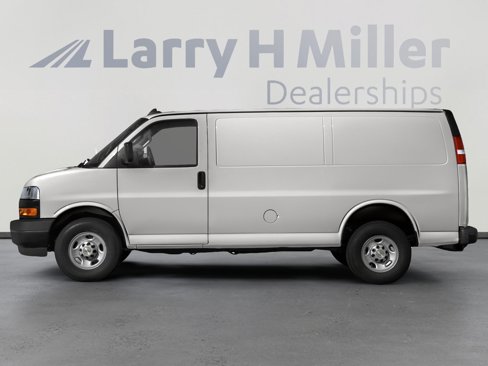 Used 2019 Chevrolet Express 2500 w/ Driver Convenience Package image 3