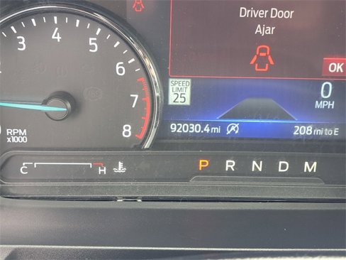 Used 2020 Ford Explorer XLT w/ Equipment Group 202A image 12