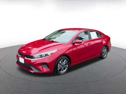 Used 2024 Kia Forte LXS image 12