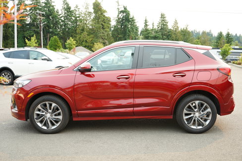 Used 2023 Buick Encore GX Select w/ Sport Touring Package image 8