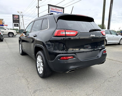 Used 2015 Jeep Cherokee Latitude w/ Comfort/Convenience Group image 4