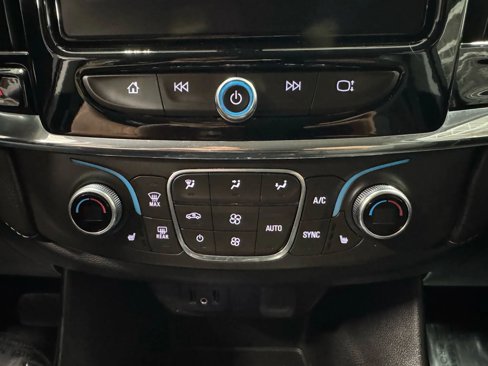 Used 2018 Chevrolet Traverse LT image 43