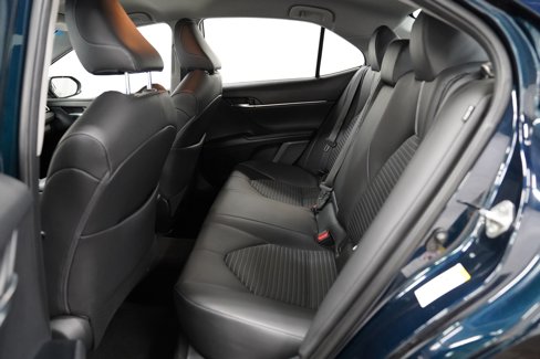 Used 2018 Toyota Camry SE image 13