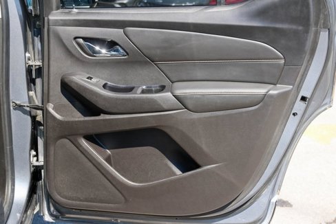 Used 2018 Chevrolet Traverse LT image 20