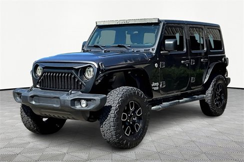 Used 2018 Jeep Wrangler Unlimited Sport image 3