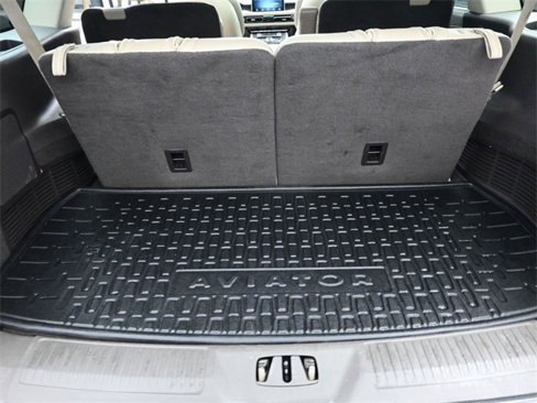 Used 2020 Lincoln Aviator Reserve w/ Equipment Group 202A image 25