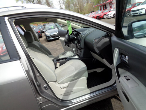 Used 2015 Nissan Rogue S w/ Convenience Package image 14