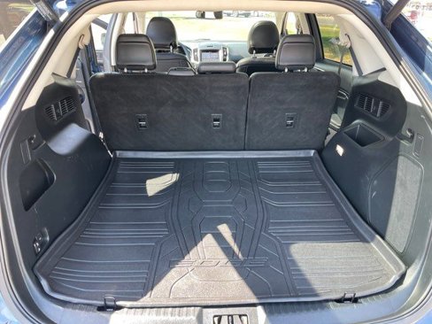 Used 2019 Ford Edge Titanium w/ Equipment Group 301A image 17