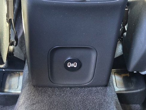 Used 2023 Ford Escape Platinum w/ Premium Technology Package image 15