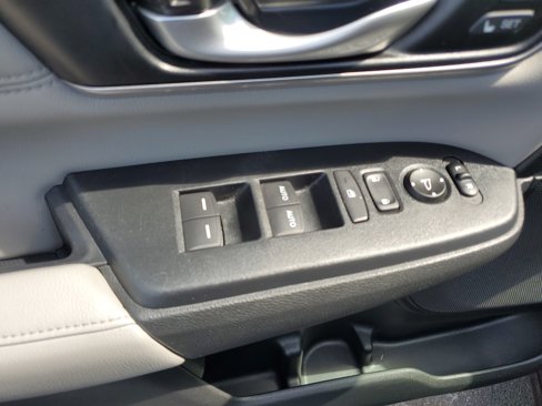 Used 2019 Honda CR-V EX-L image 17
