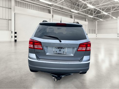 Used 2018 Dodge Journey SE image 6