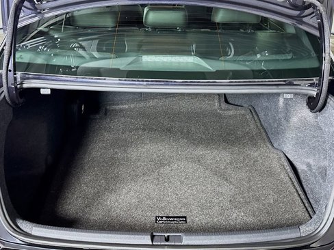 Certified 2021 Volkswagen Passat 2.0T R-Line image 23