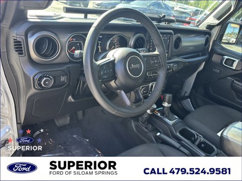 Used 2023 Jeep Wrangler Sport image 17