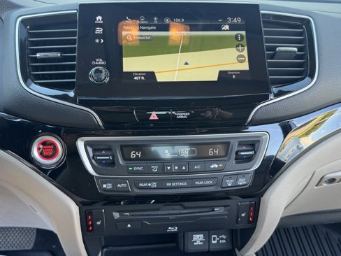Used 2020 Honda Pilot Touring image 26