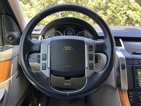 Used 2009 Land Rover Range Rover Sport HSE image 23