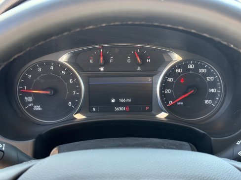 Used 2024 GMC Terrain SLT image 18