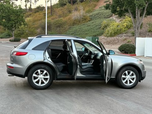 Used 2005 INFINITI FX35 AWD w/ (U01) Technology Pkg image 27