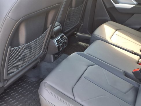 New 2025 Audi Q3 2.0T Premium image 8