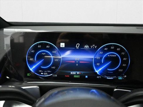 New 2025 Mercedes-Benz EQB 300 4MATIC image 17