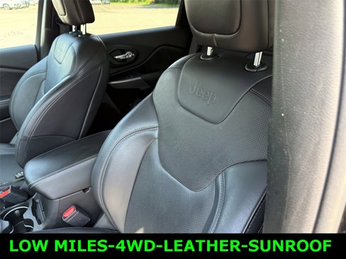 Used 2019 Jeep Cherokee Limited image 15
