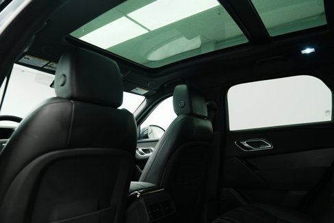 Used 2025 Land Rover Range Rover Velar Dynamic SE image 24