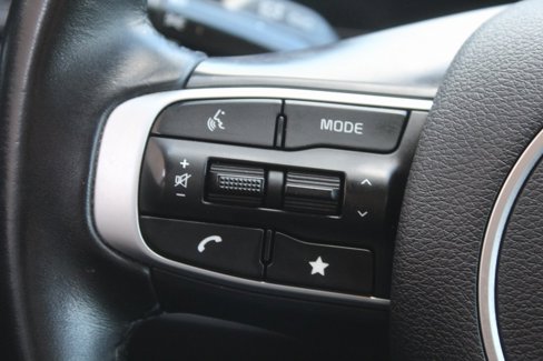 Used 2023 Kia Sportage EX image 29