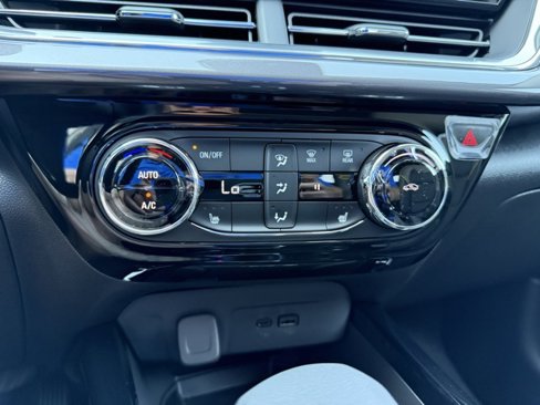 New 2026 Chevrolet Trax ACTIV w/ Sunroof Package image 22