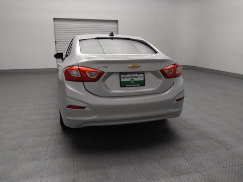 Used 2017 Chevrolet Cruze LS image 6