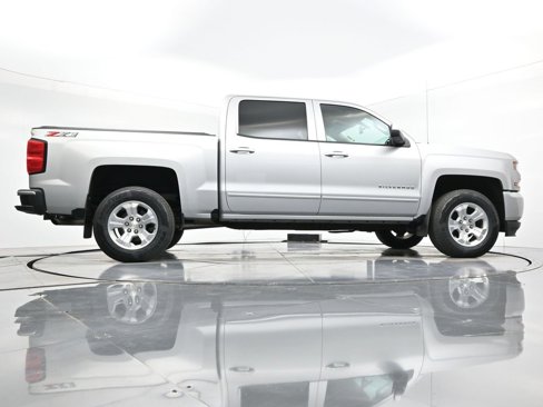 Used 2018 Chevrolet Silverado 1500 LT w/ All Star Edition image 28