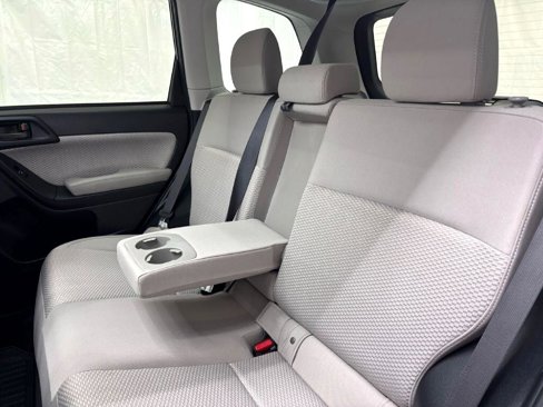 Used 2017 Subaru Forester 2.5i Premium w/ All-Weather Package image 27