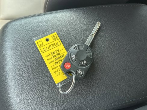 Used 2014 Ford Transit Connect Titanium image 22