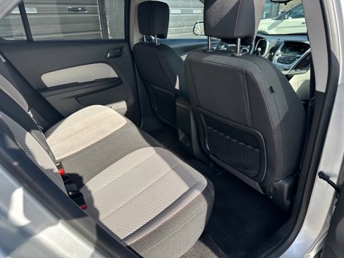 Used 2016 Chevrolet Equinox LT image 15
