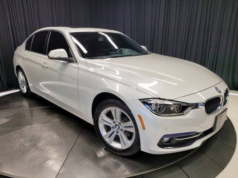 Used 2017 BMW 330i xDrive Sedan image 47