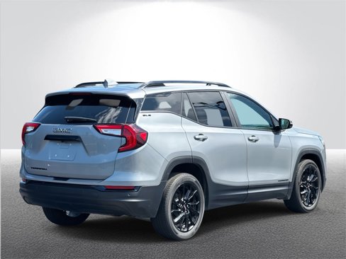 Certified 2024 GMC Terrain SLE w/ Driver Convenience Package image 5