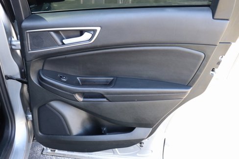 Used 2023 Ford Edge SEL image 17