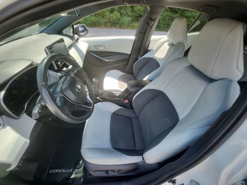 Used 2021 Toyota Corolla XSE image 24
