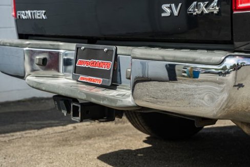 Used 2019 Nissan Frontier SV image 11