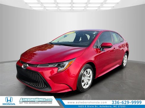Used 2022 Toyota Corolla LE image 1