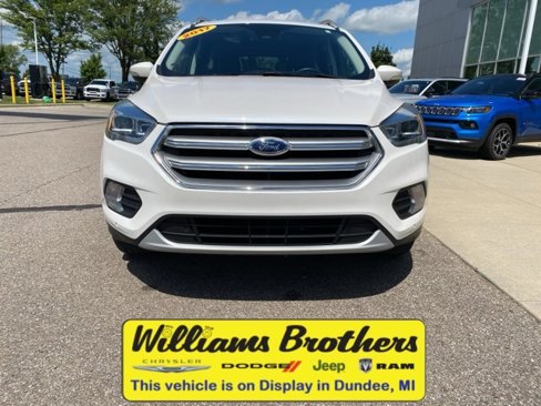 Used 2017 Ford Escape Titanium w/ Equipment Group 301A image 2