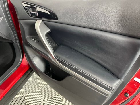 Used 2024 Mitsubishi Eclipse Cross SE image 36