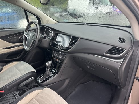 Used 2019 Buick Encore Preferred w/ Safety Package image 32