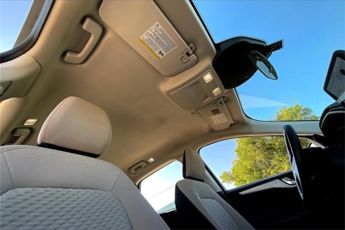 Used 2021 Ford Escape SE image 22